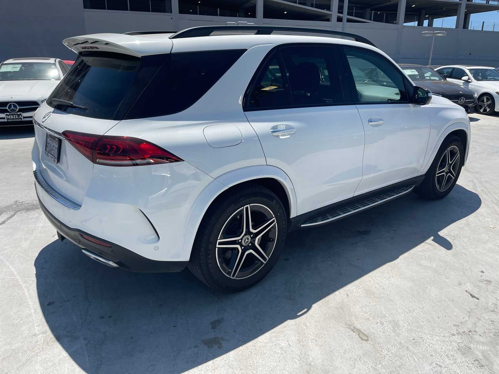 Thumbnail: 2022 Mercedes-Benz GLE - 3