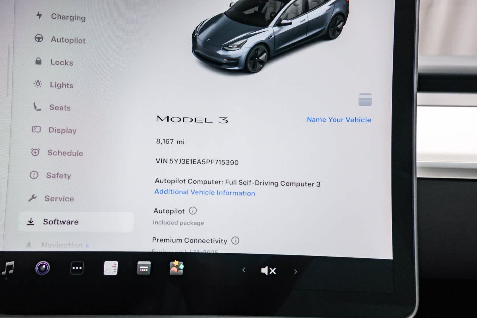 Thumbnail: 2023 Tesla Model 3 - 22