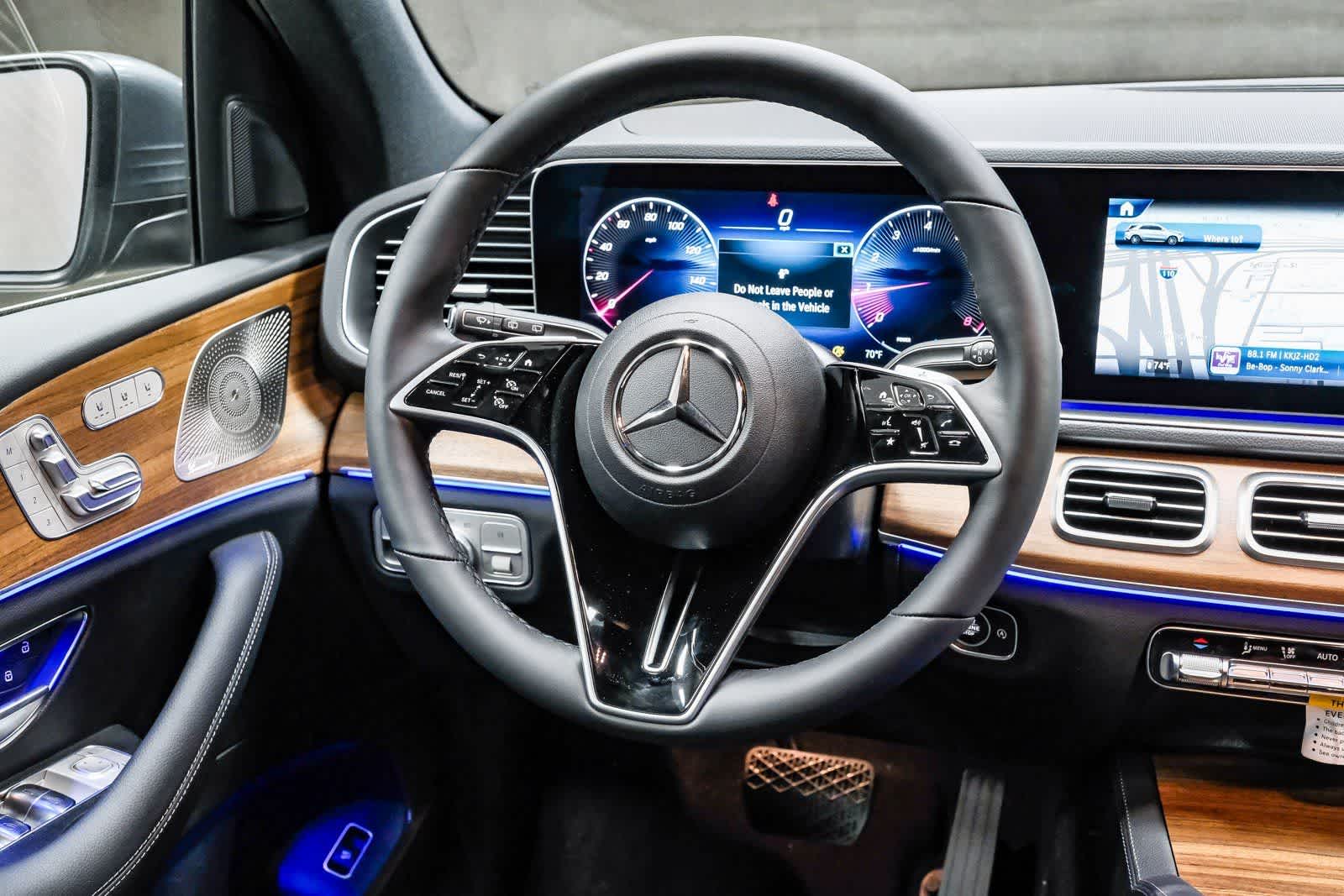 Thumbnail: 2026 Mercedes-Benz GLE - 10