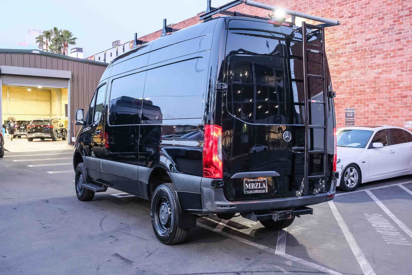 Thumbnail: 2021 Mercedes-Benz Sprinter - 6