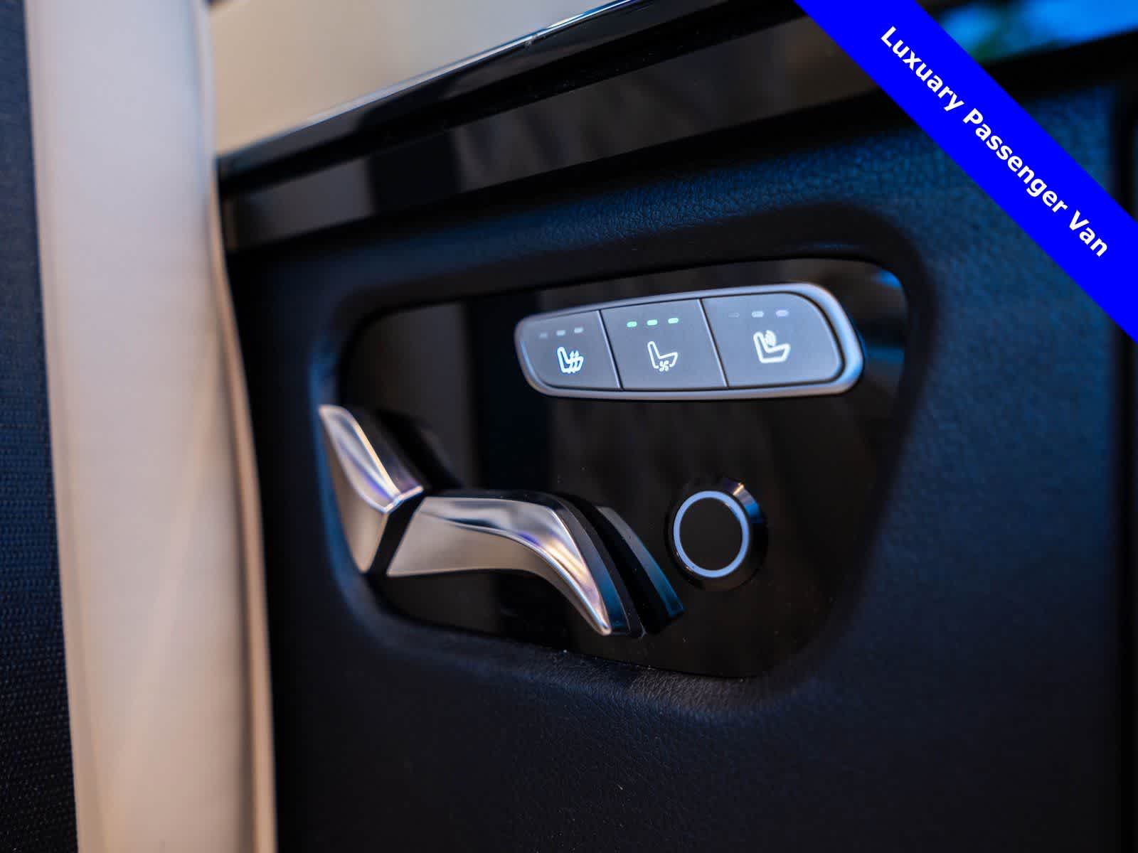 Thumbnail: 2024 Mercedes-Benz Sprinter - 33