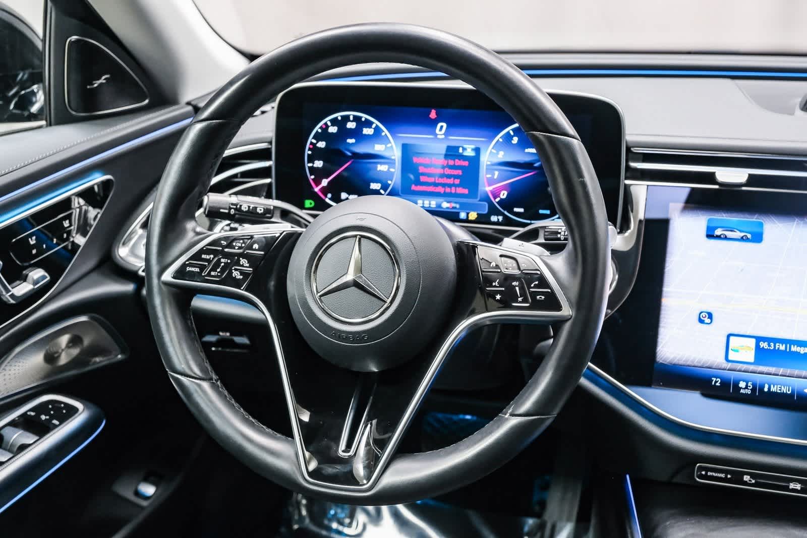 Thumbnail: 2025 Mercedes-Benz E-Class - 15