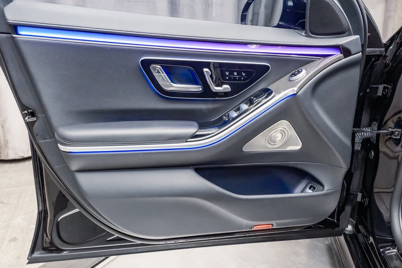 Thumbnail: 2022 Mercedes-Benz S-Class - 21