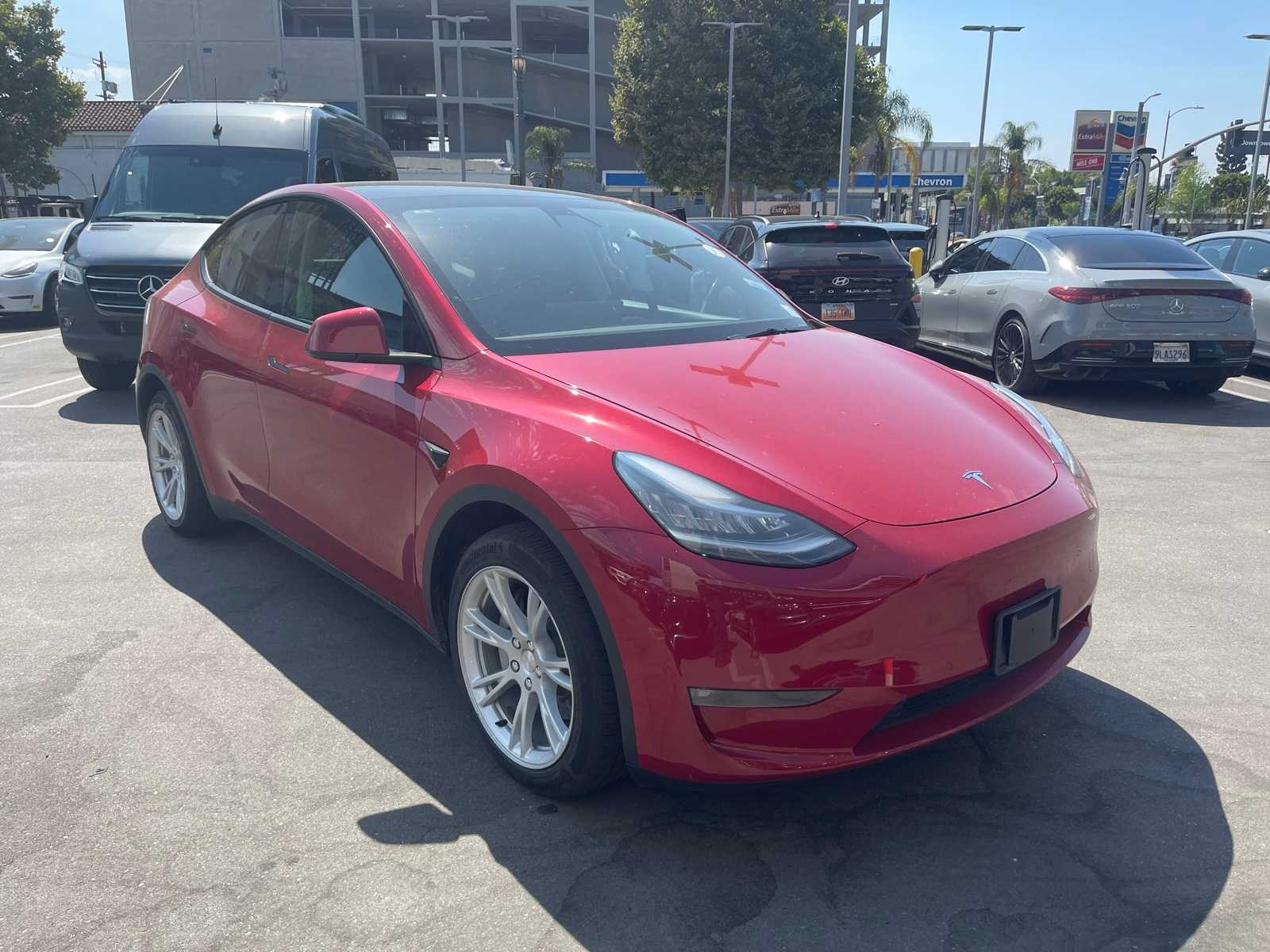 Thumbnail: 2021 Tesla Model Y - 4