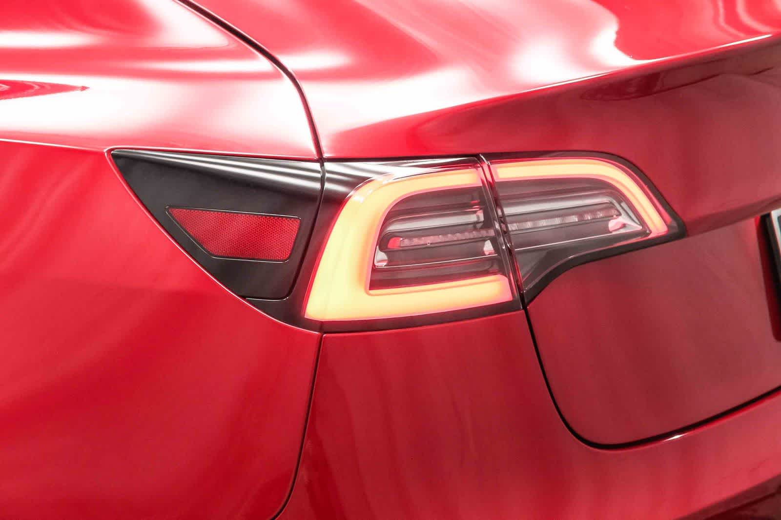 Thumbnail: 2021 Tesla Model 3 - 7
