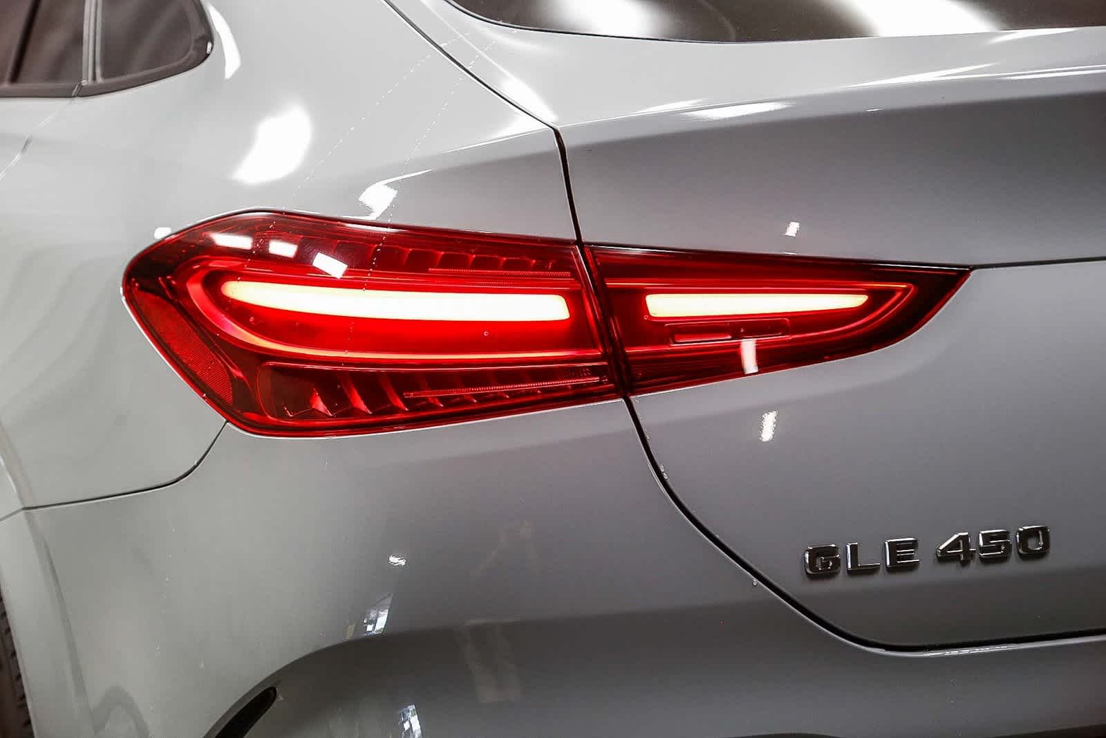 Thumbnail: 2026 Mercedes-Benz GLE - 9