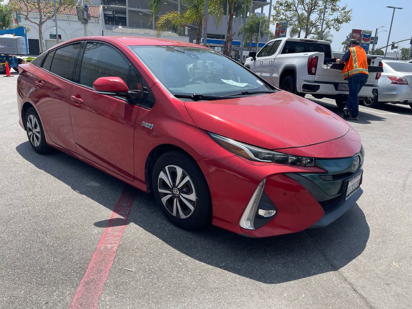 Thumbnail: 2017 Toyota Prius Prime - 2