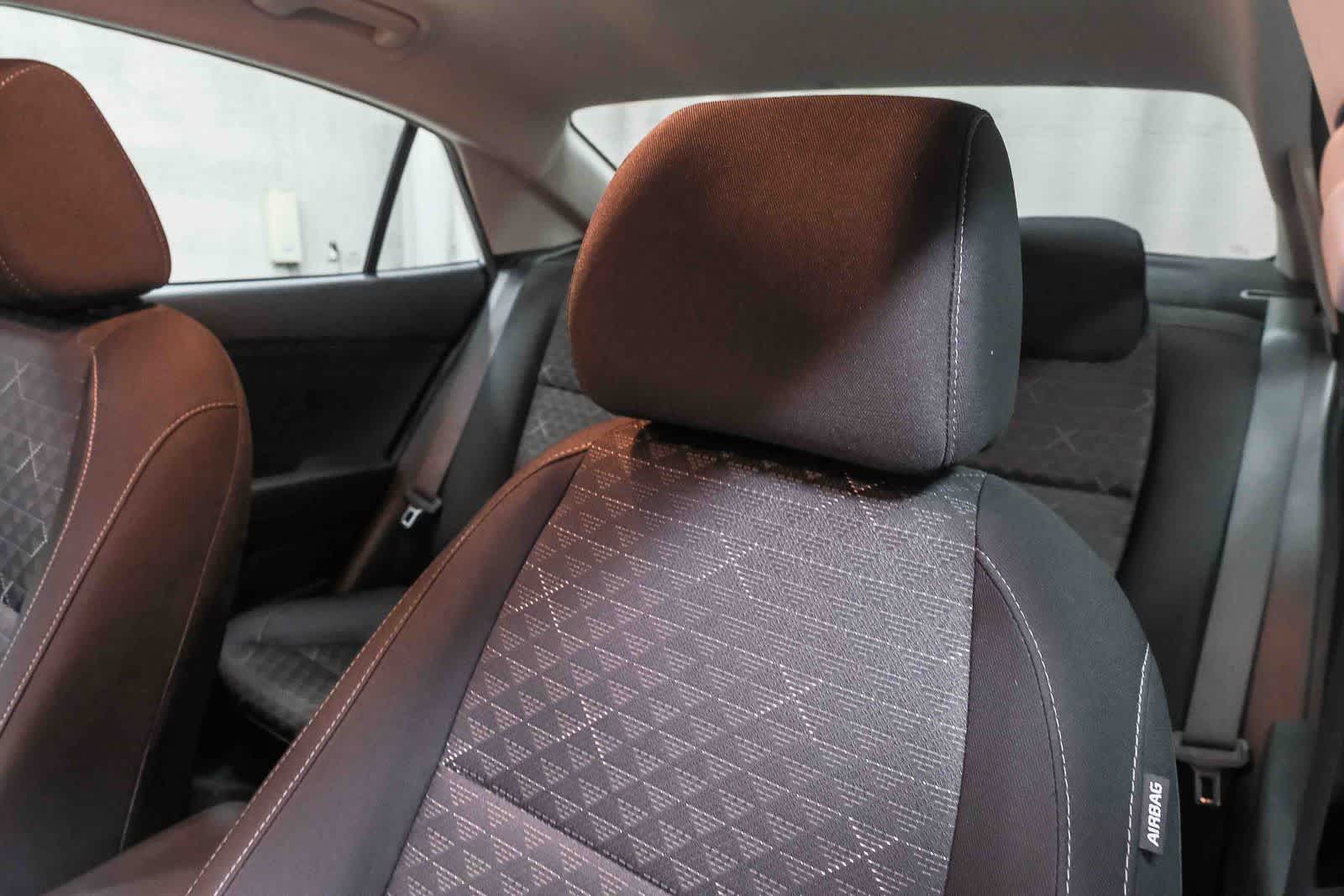 Thumbnail: 2023 Kia Rio - 21