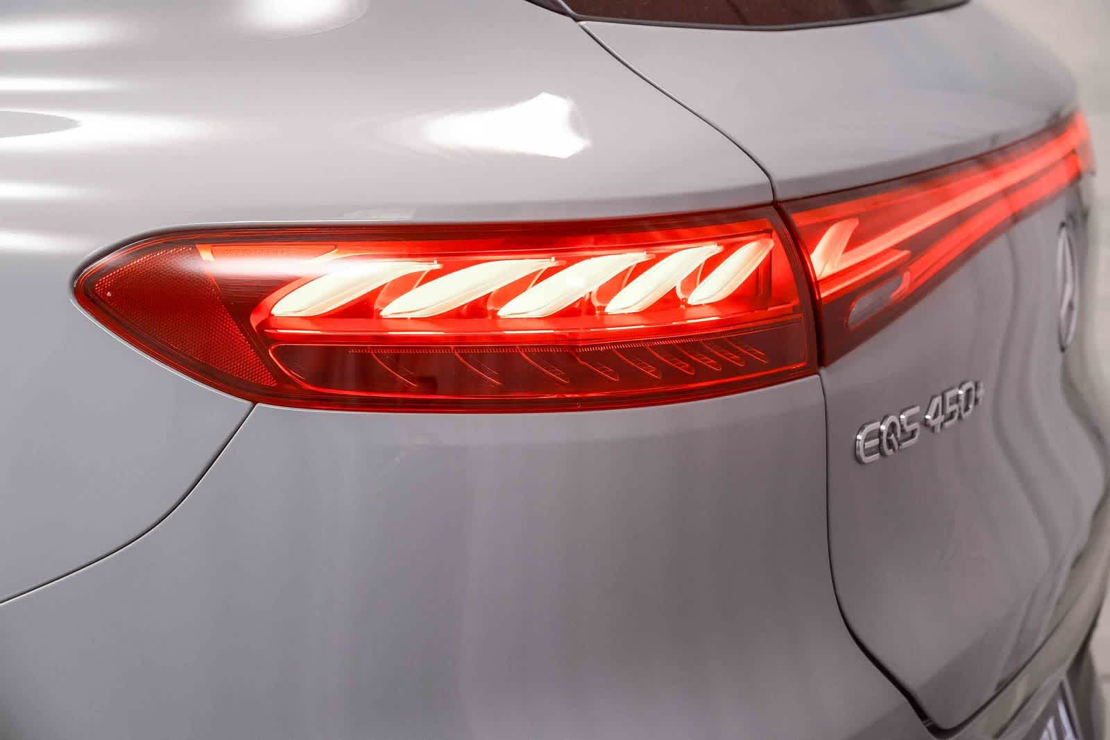 Thumbnail: 2023 Mercedes-Benz EQS - 7