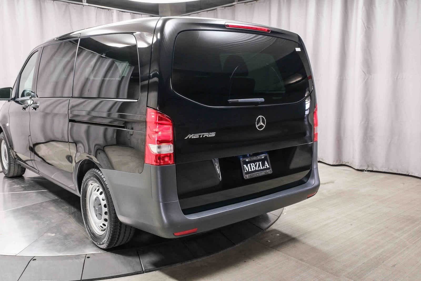 Thumbnail: 2023 Mercedes-Benz Metris - 8