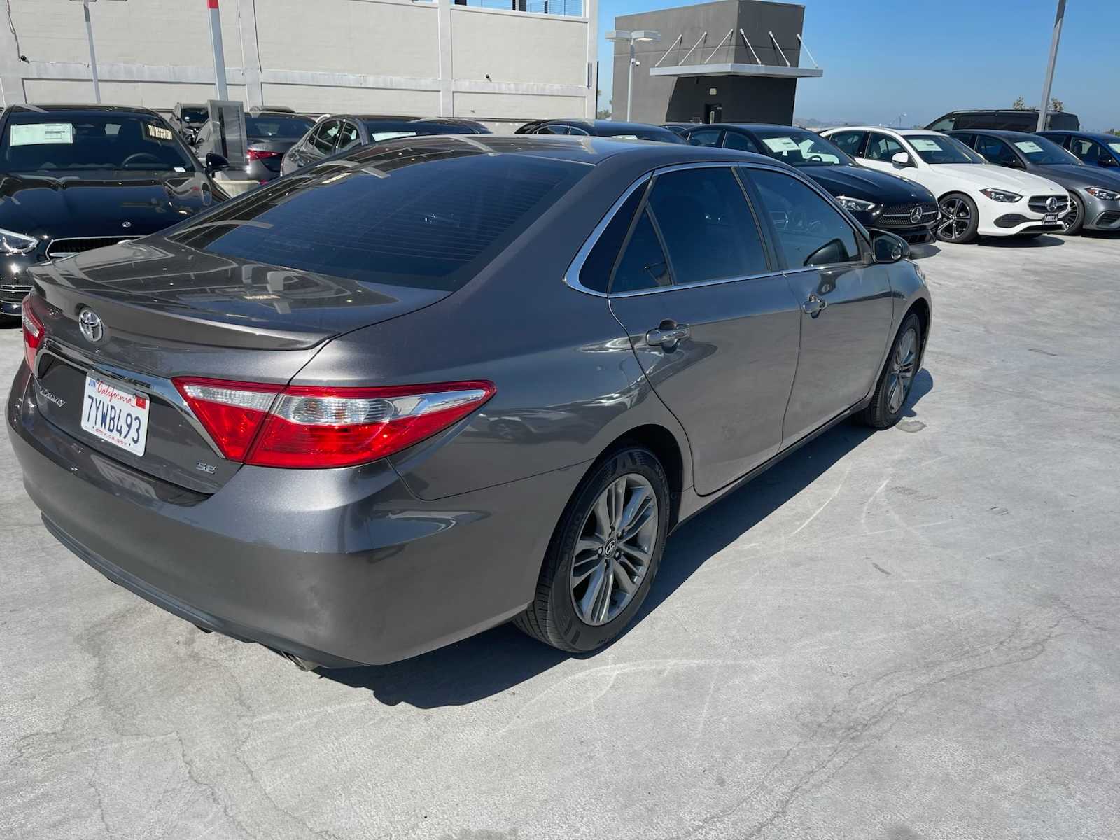 Thumbnail: 2017 Toyota Camry - 3