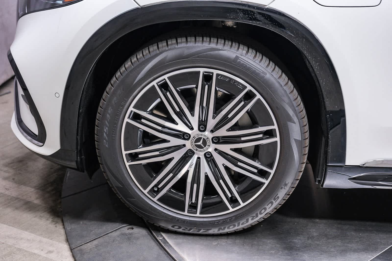 Thumbnail: 2026 Mercedes-Benz EQS - 10