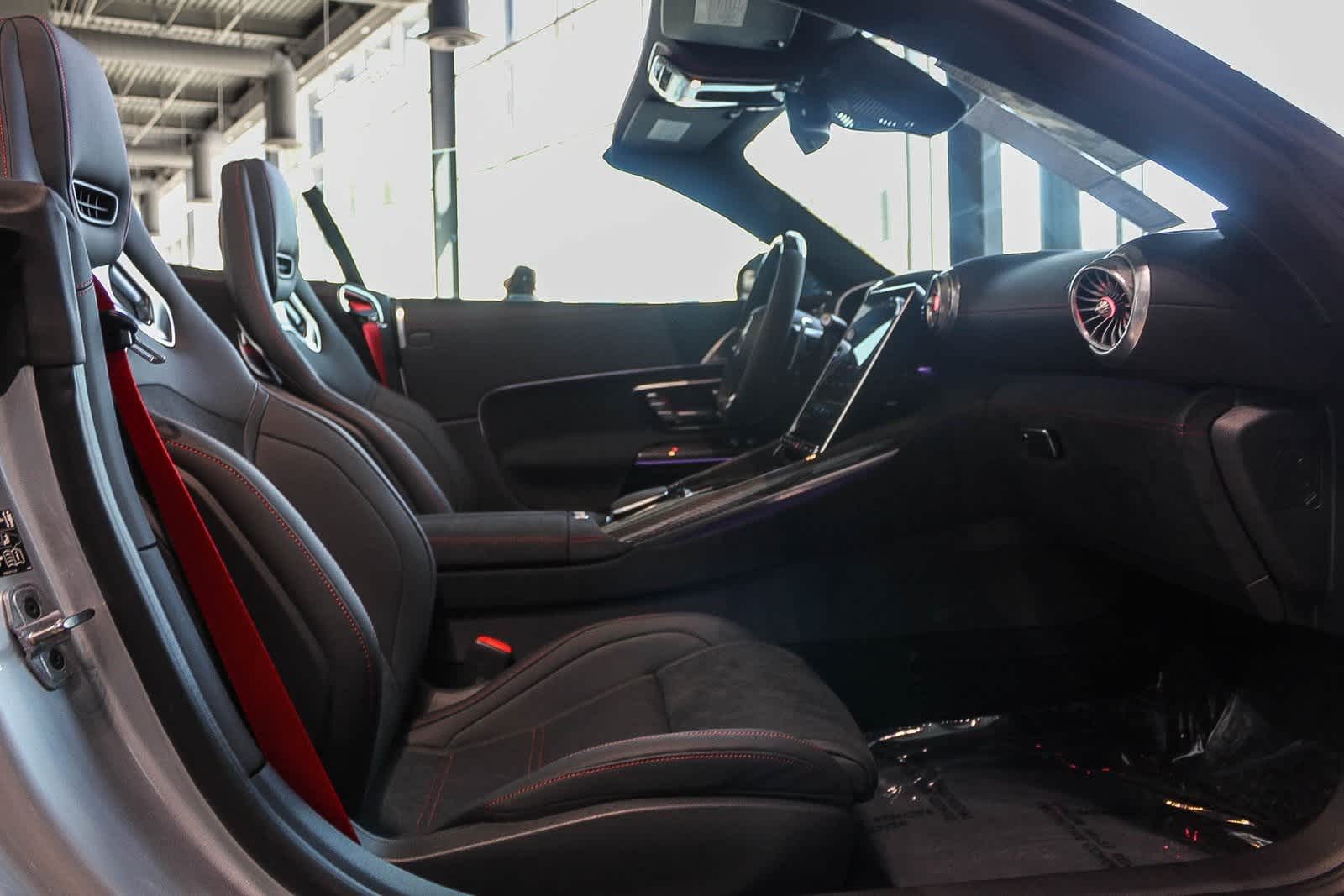 Thumbnail: 2024 Mercedes-Benz SL-Class - 15