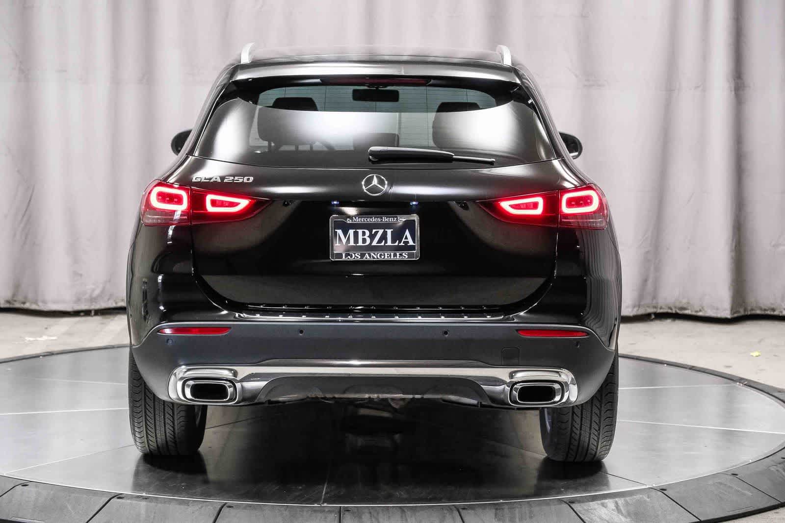 Thumbnail: 2022 Mercedes-Benz GLA - 2