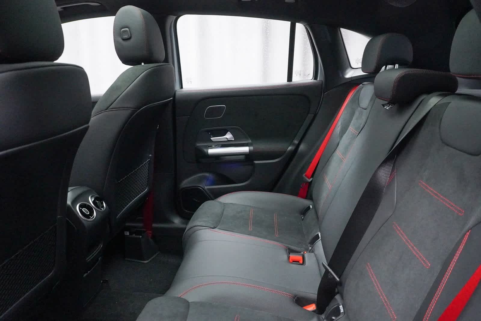 Thumbnail: 2025 Mercedes-Benz GLA - 20