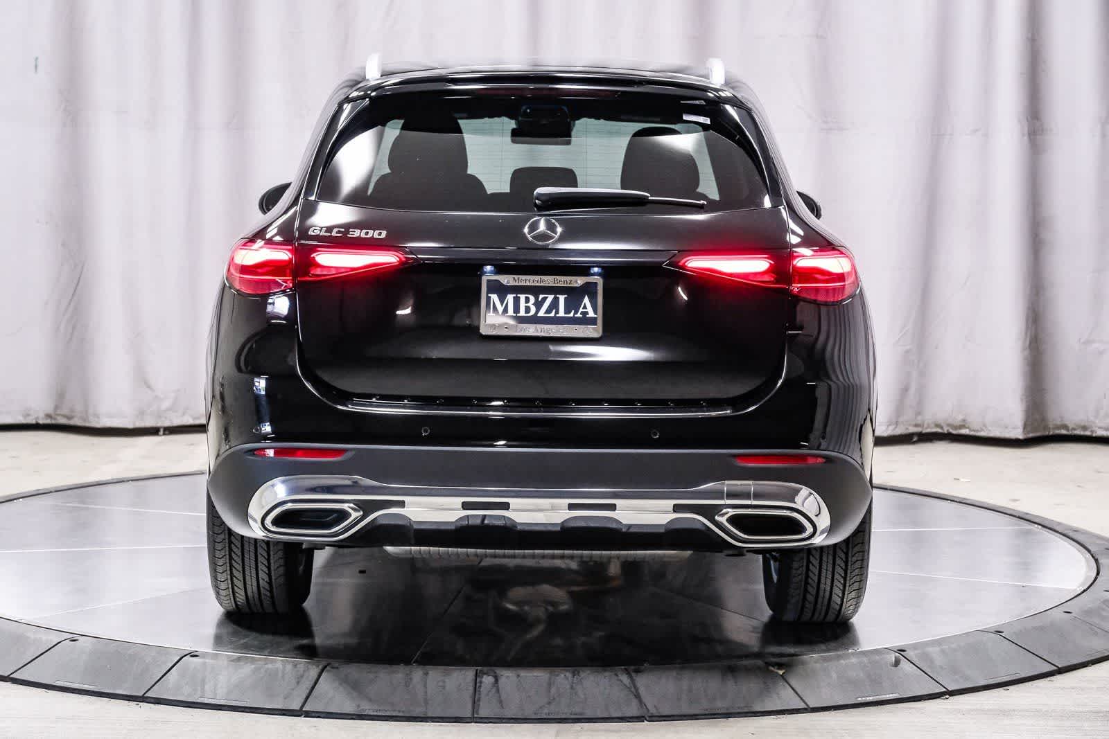 Thumbnail: 2026 Mercedes-Benz GLC - 3