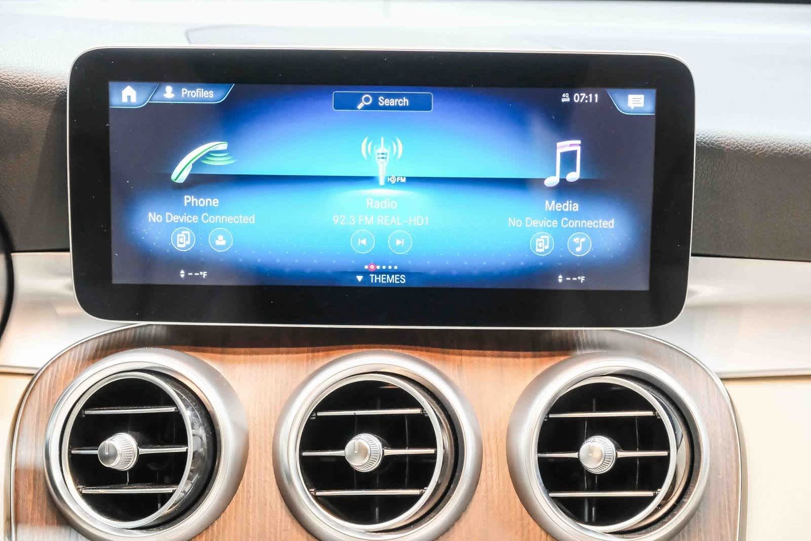 Thumbnail: 2022 Mercedes-Benz GLC - 15