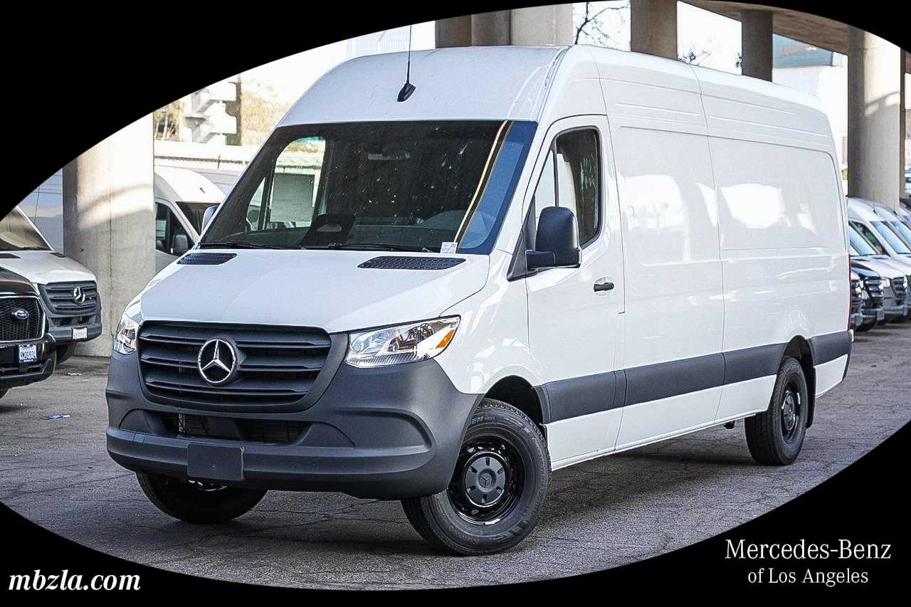 Thumbnail: 2026 Mercedes-Benz Sprinter - 1