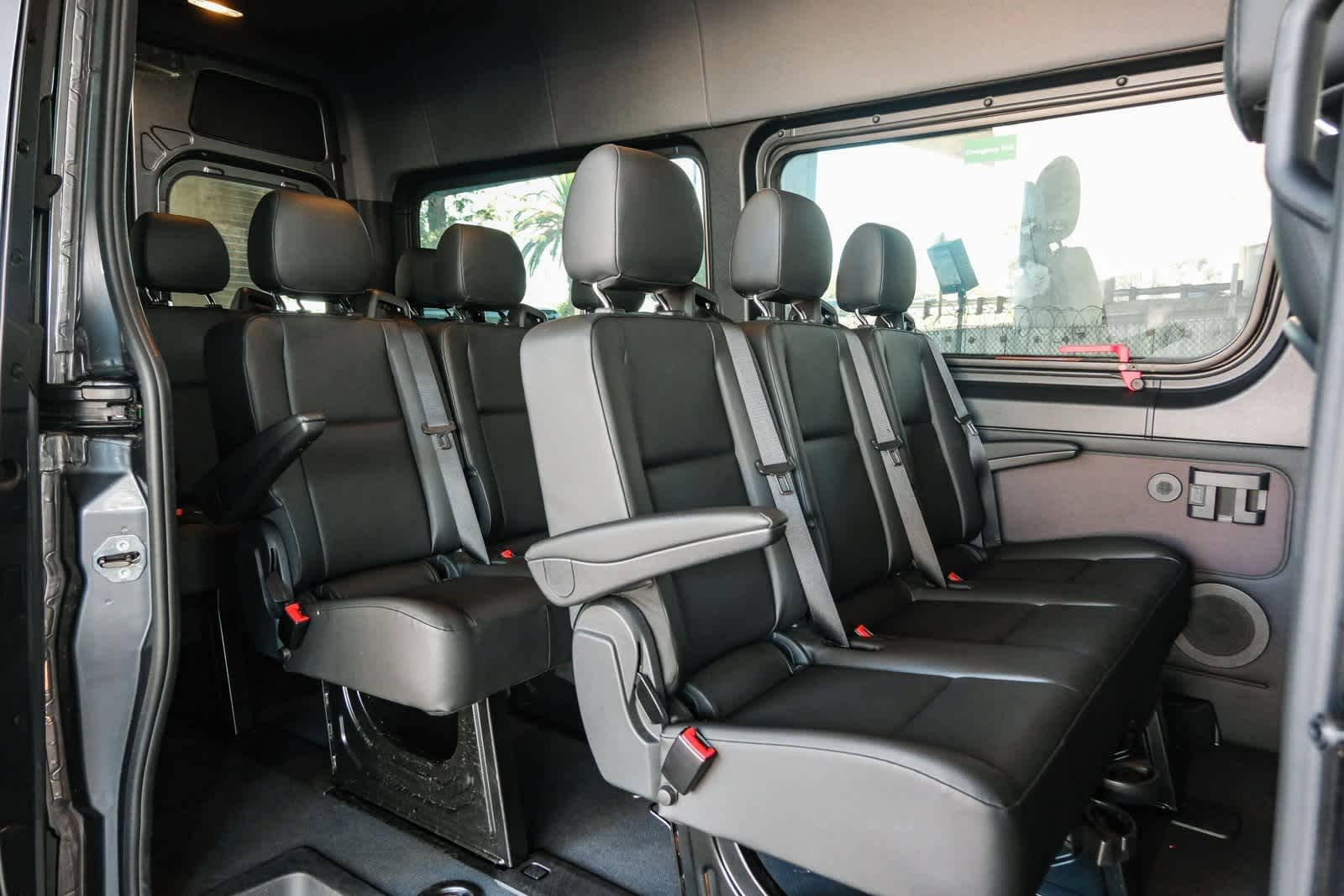 Thumbnail: 2024 Mercedes-Benz Sprinter - 19