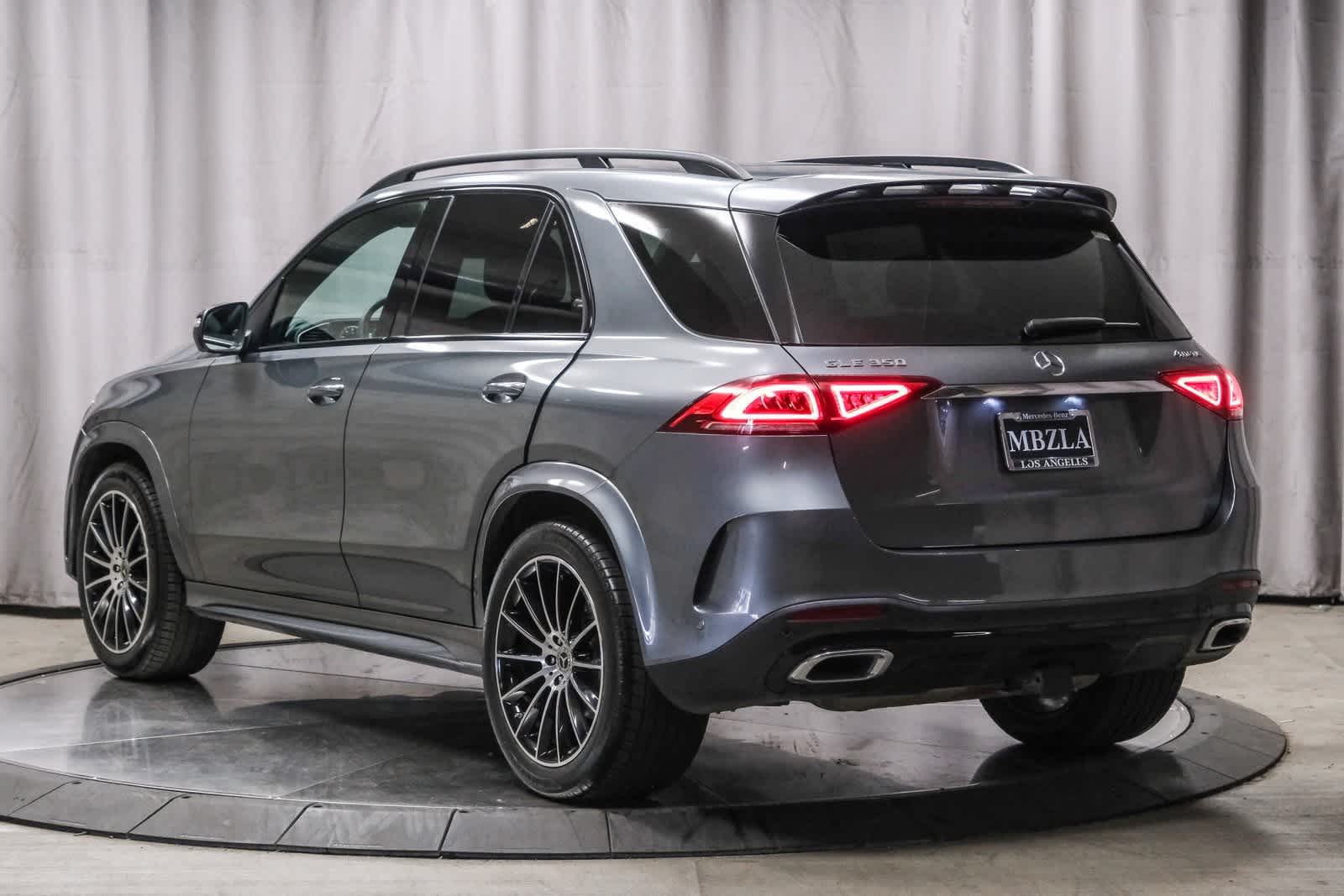Thumbnail: 2022 Mercedes-Benz GLE - 2