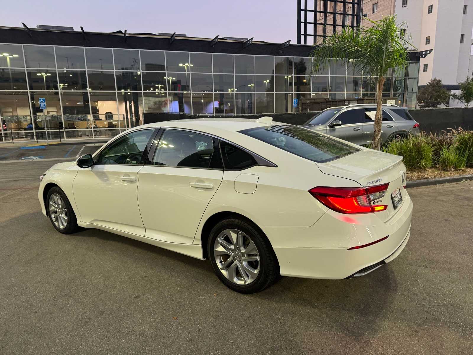 Thumbnail: 2020 Honda Accord - 6