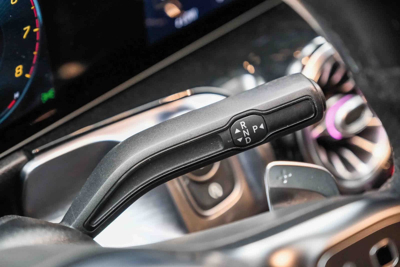 Thumbnail: 2021 Mercedes-Benz GLB - 21