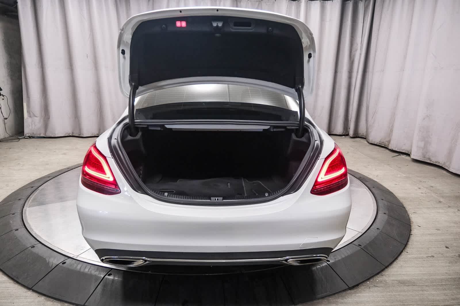 Thumbnail: 2021 Mercedes-Benz C-Class - 27