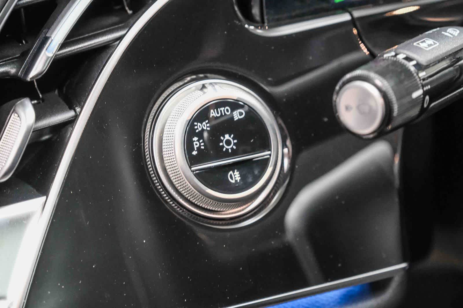 Thumbnail: 2026 Mercedes-Benz E-Class - 27
