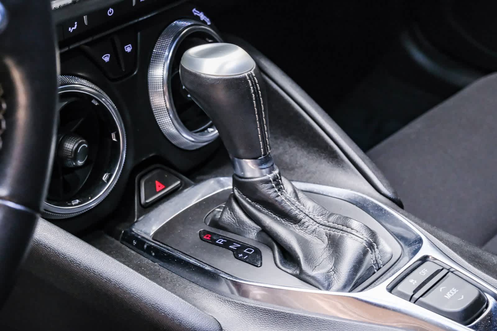 Thumbnail: 2021 Chevrolet Camaro - 17