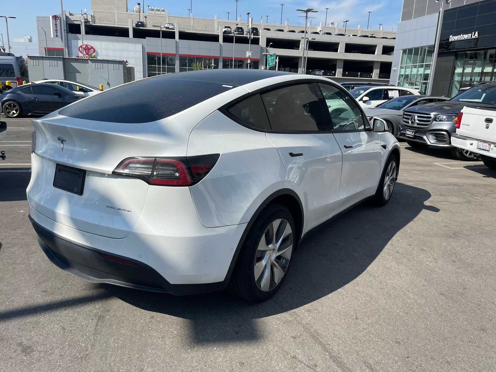 Thumbnail: 2020 Tesla Model Y - 3