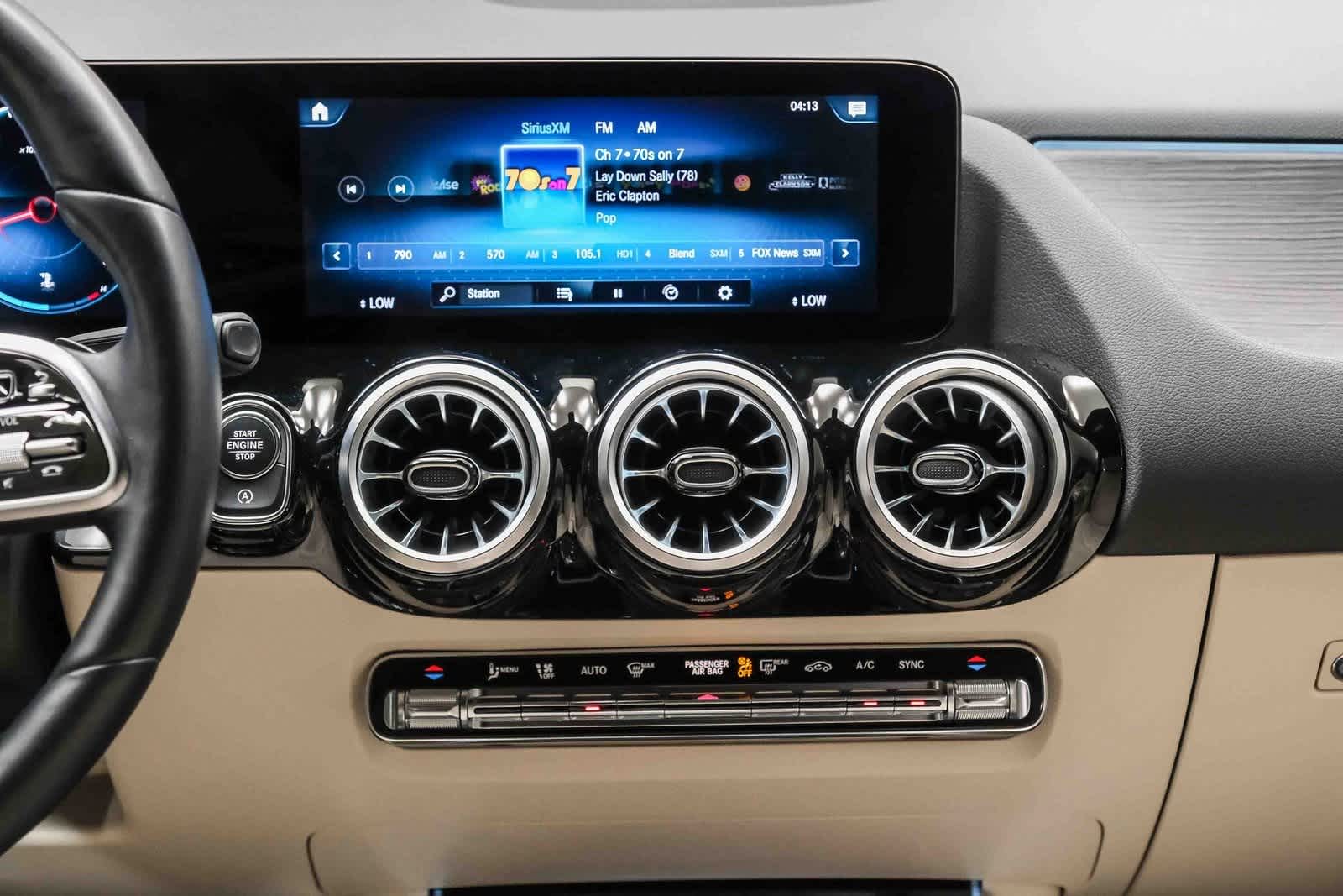 Thumbnail: 2023 Mercedes-Benz GLA - 14