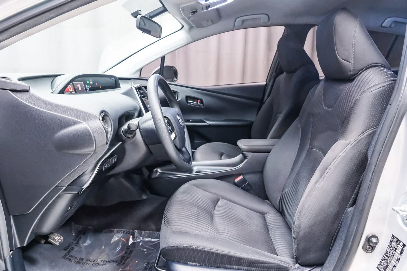 Thumbnail: 2016 Toyota Prius - 20