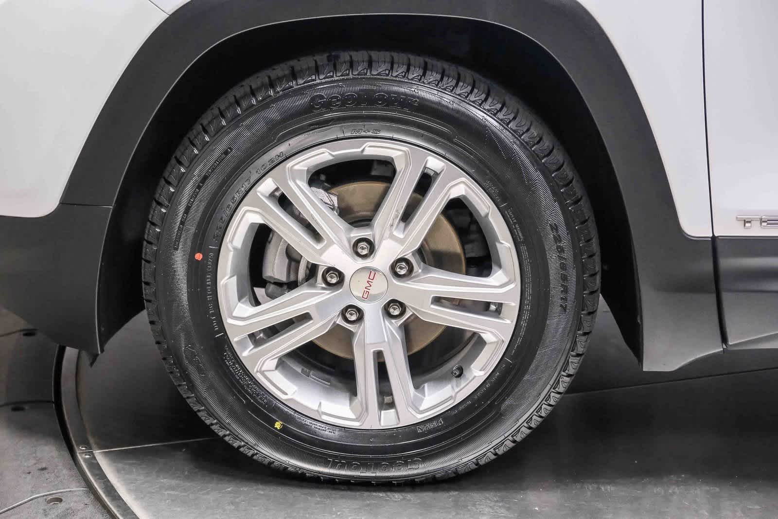 Thumbnail: 2018 GMC Terrain - 9