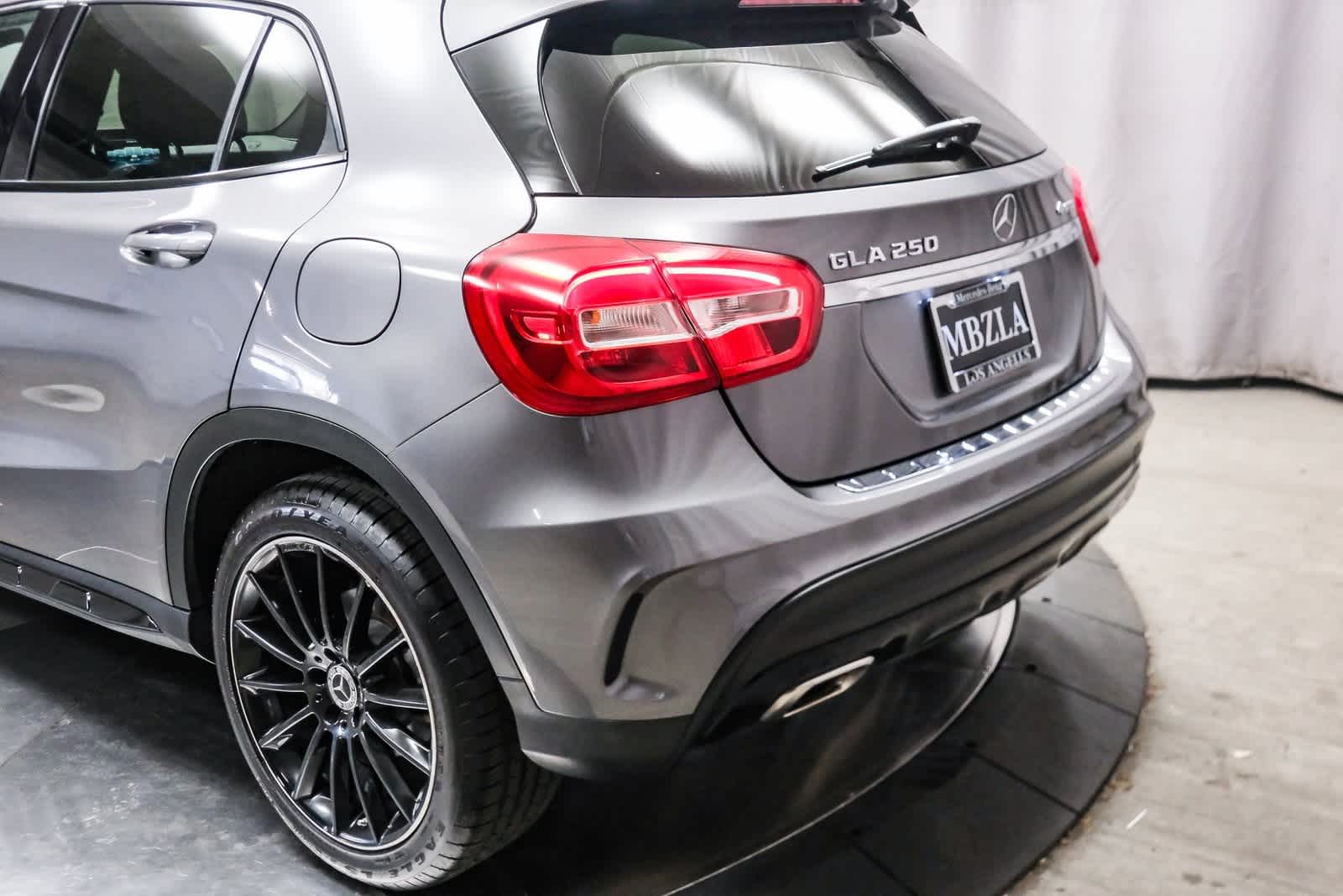 Thumbnail: 2018 Mercedes-Benz GLA - 8