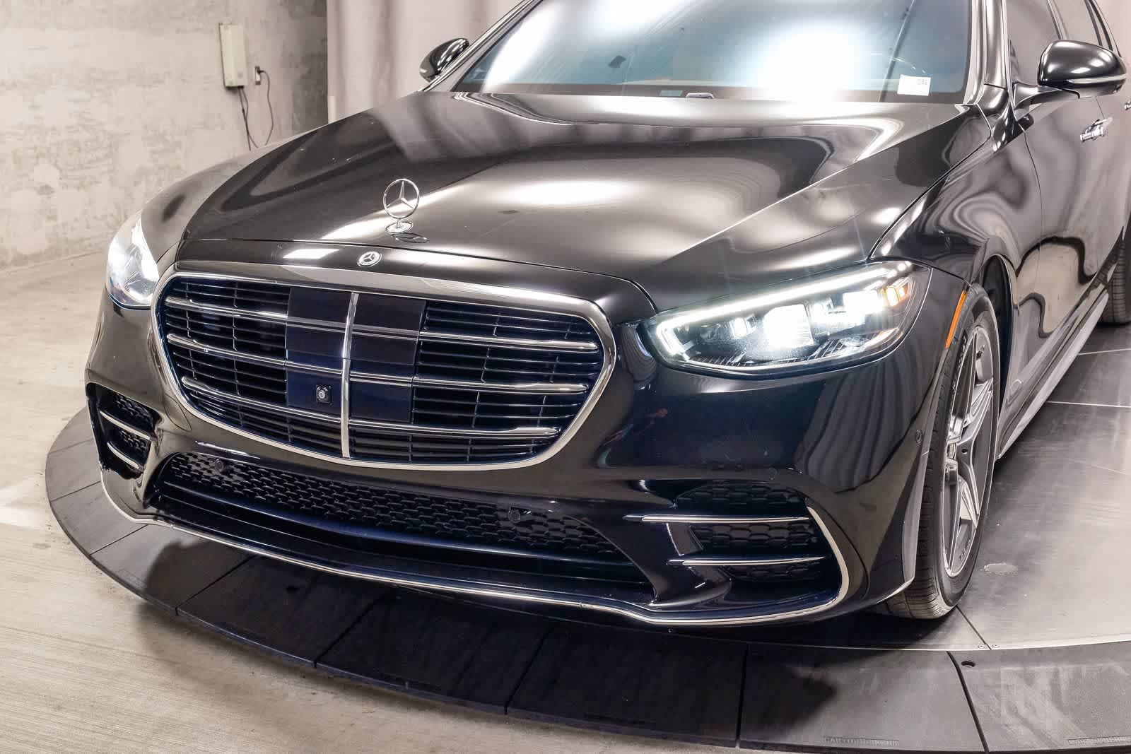 Thumbnail: 2024 Mercedes-Benz S-Class - 10