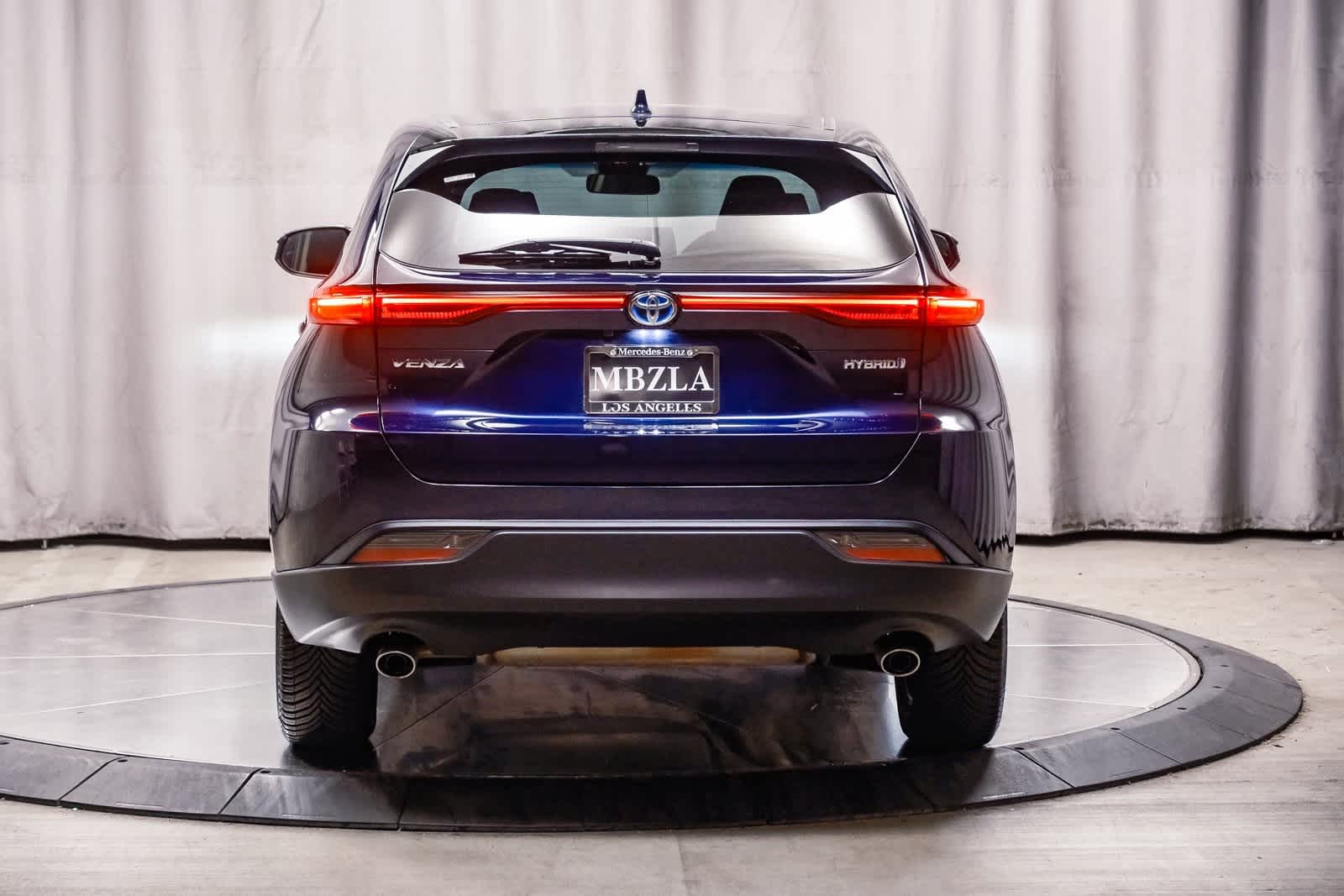 Thumbnail: 2021 Toyota Venza - 3