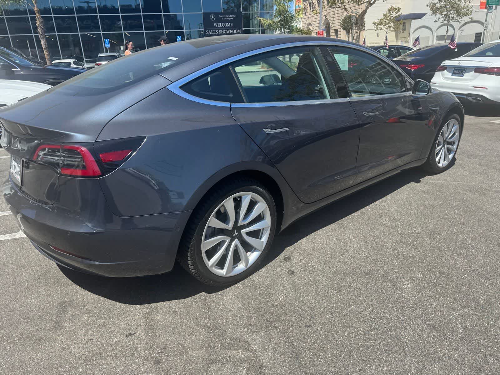 Thumbnail: 2018 Tesla Model 3 - 4