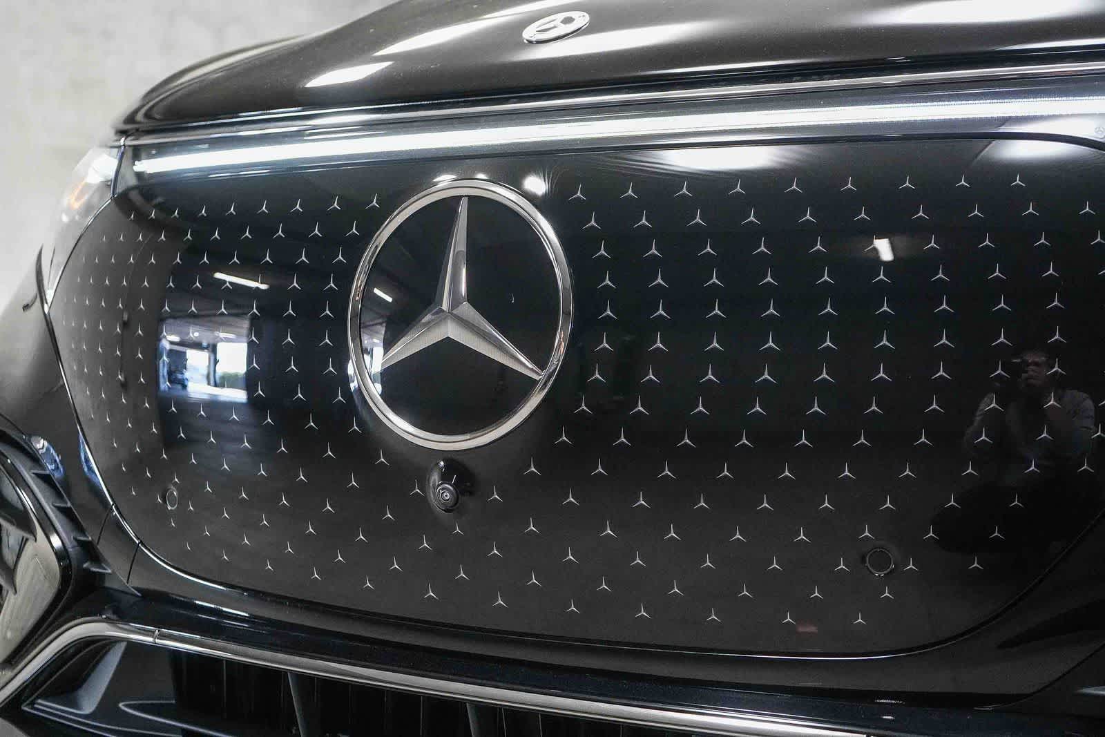 Thumbnail: 2026 Mercedes-Benz EQS - 5