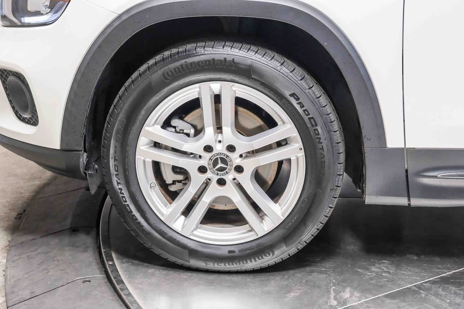 Thumbnail: 2022 Mercedes-Benz GLB - 10