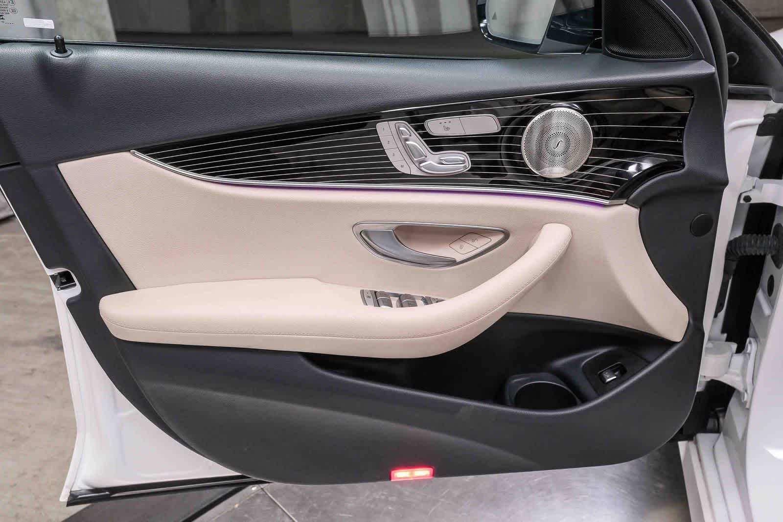 Thumbnail: 2023 Mercedes-Benz E-Class - 24