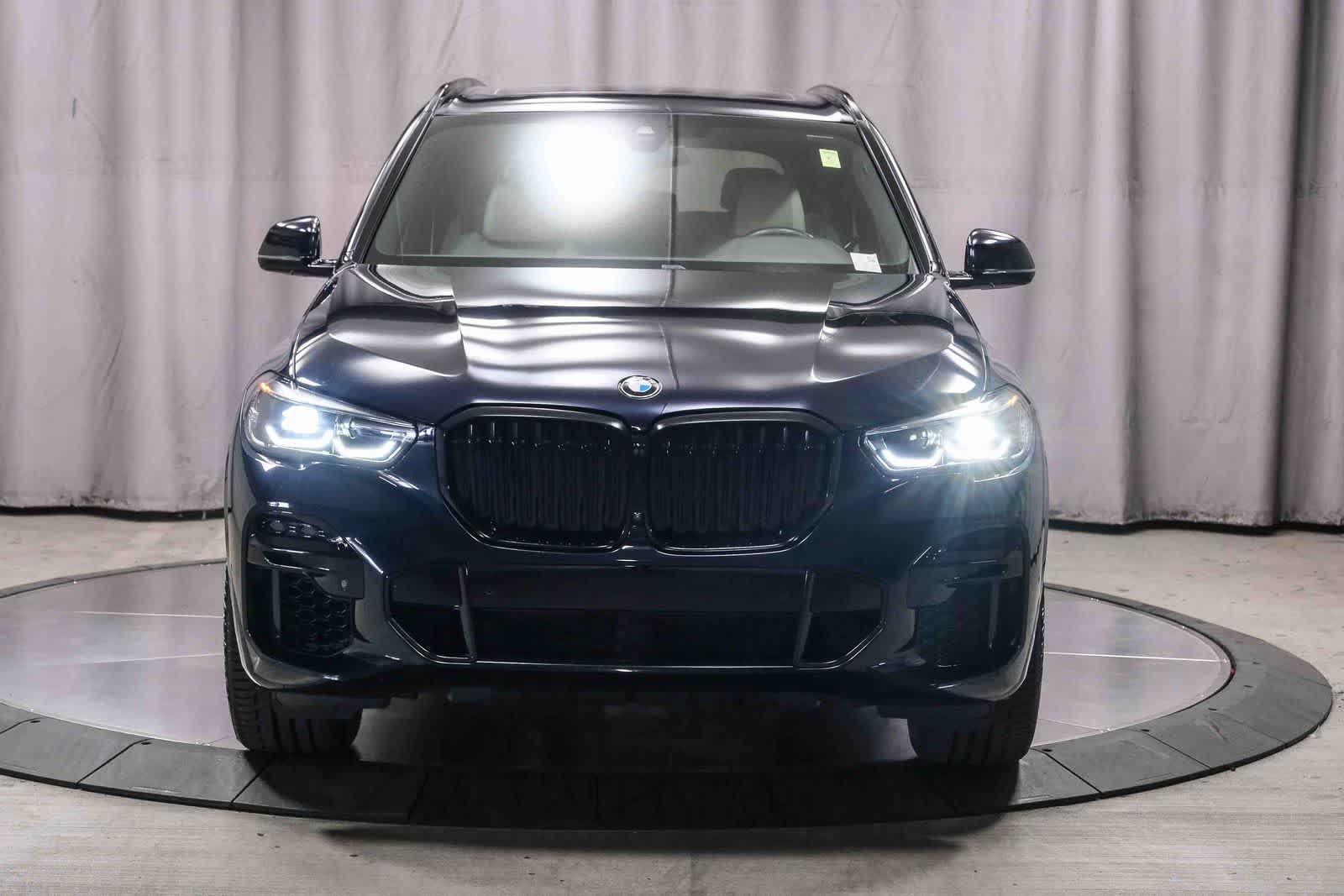 Thumbnail: 2022 BMW X5 - 6