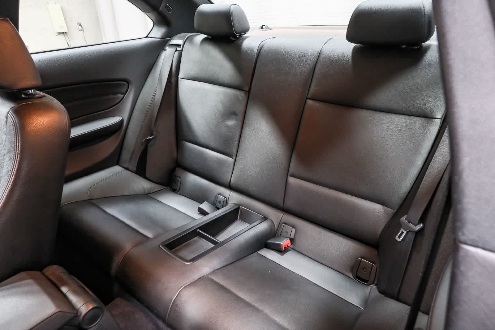 Thumbnail: 2012 BMW 1 Series - 23