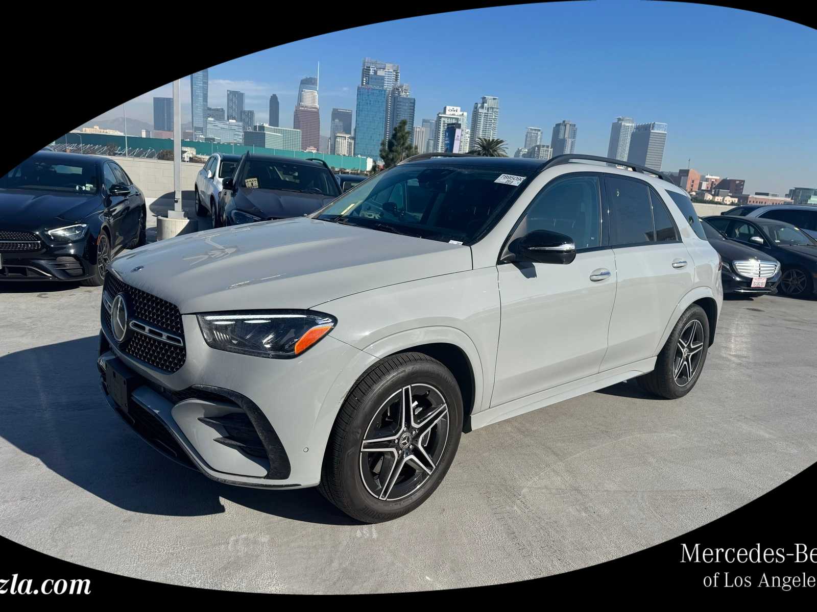 Thumbnail: 2025 Mercedes-Benz GLE - 1