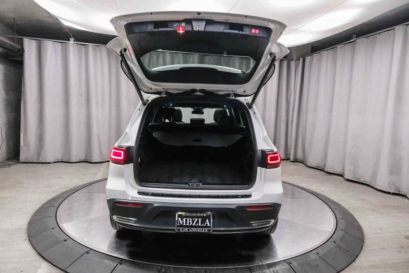 Thumbnail: 2023 Mercedes-Benz EQB - 27