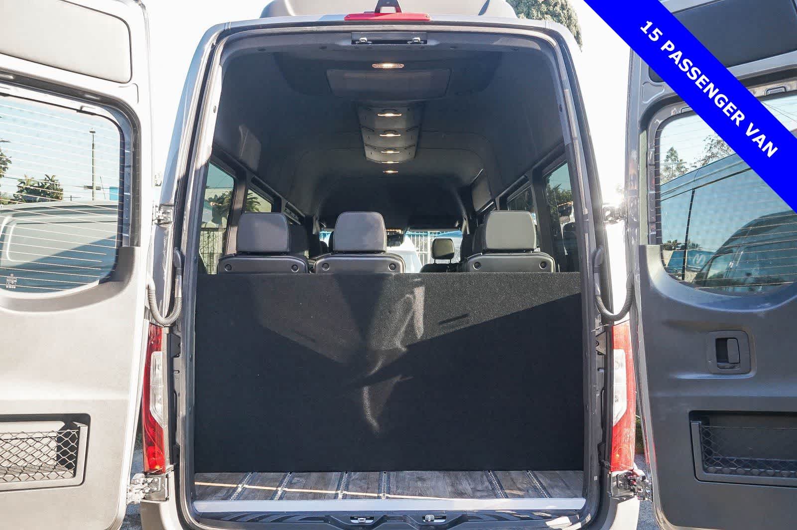 Thumbnail: 2024 Mercedes-Benz Sprinter - 7