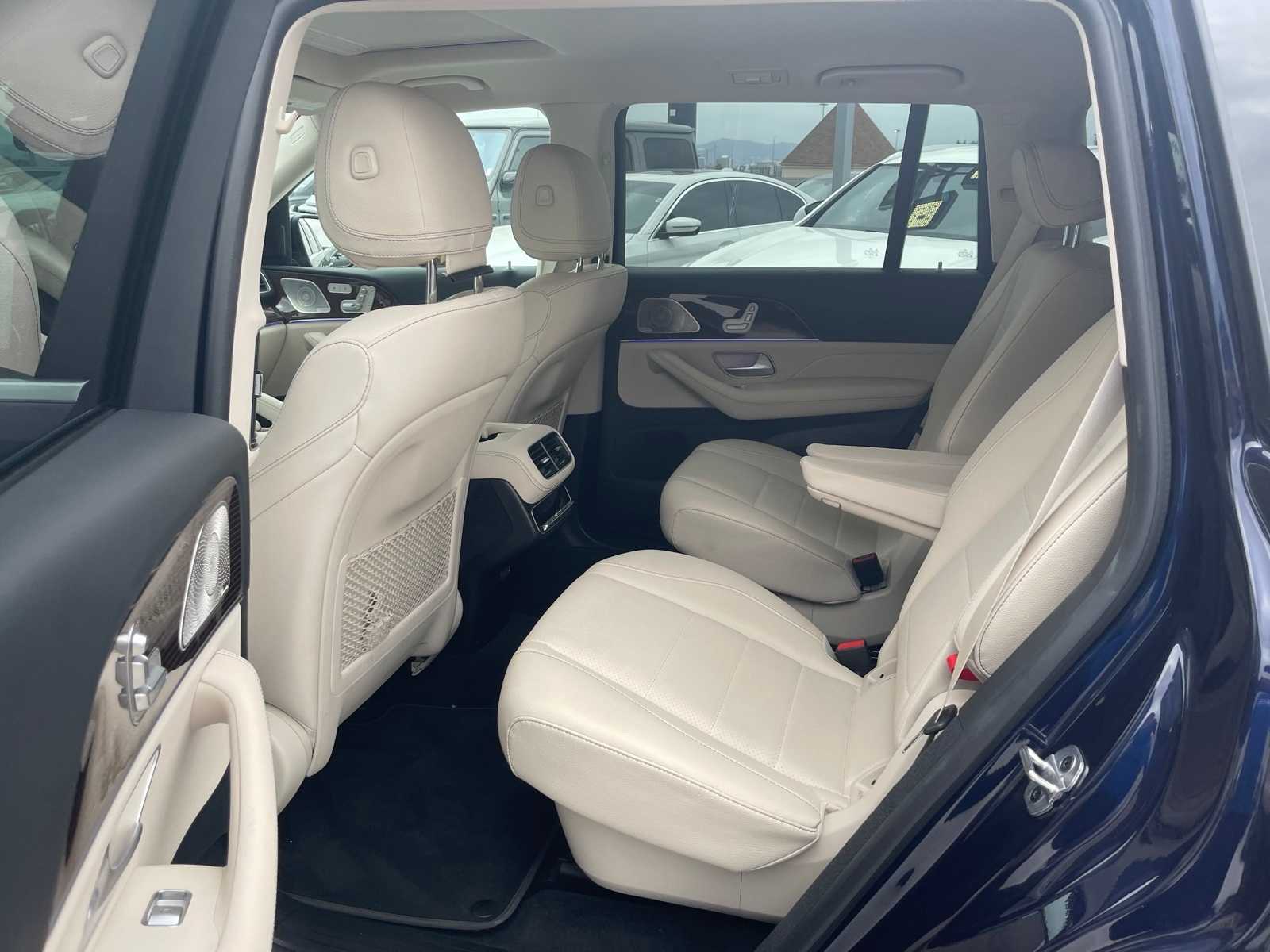 Thumbnail: 2022 Mercedes-Benz GLS - 6