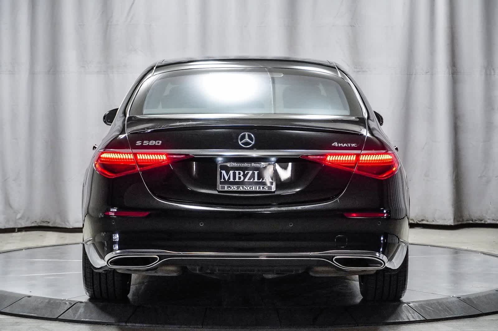 Thumbnail: 2022 Mercedes-Benz S-Class - 3