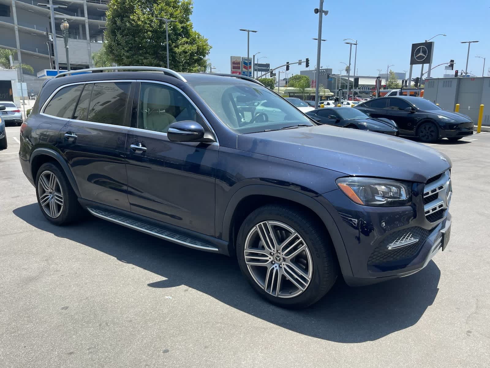 Thumbnail: 2021 Mercedes-Benz GLS - 4