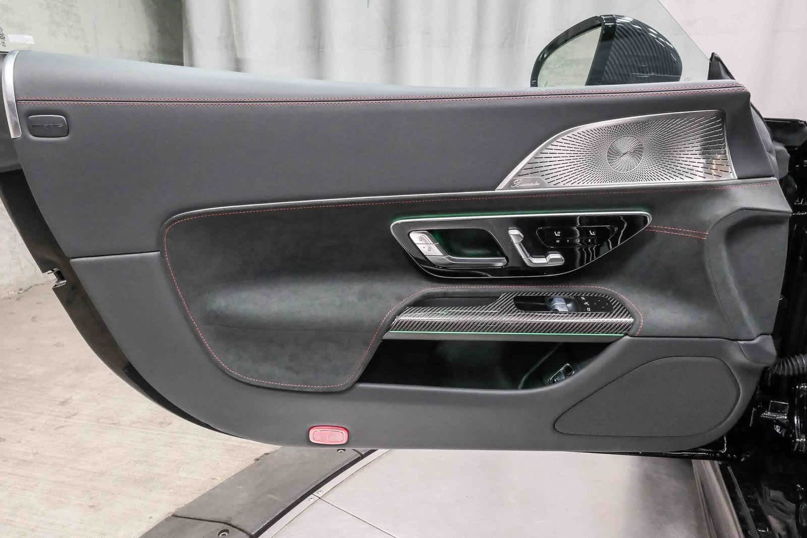 Thumbnail: 2026 Mercedes-Benz AMG GT - 20