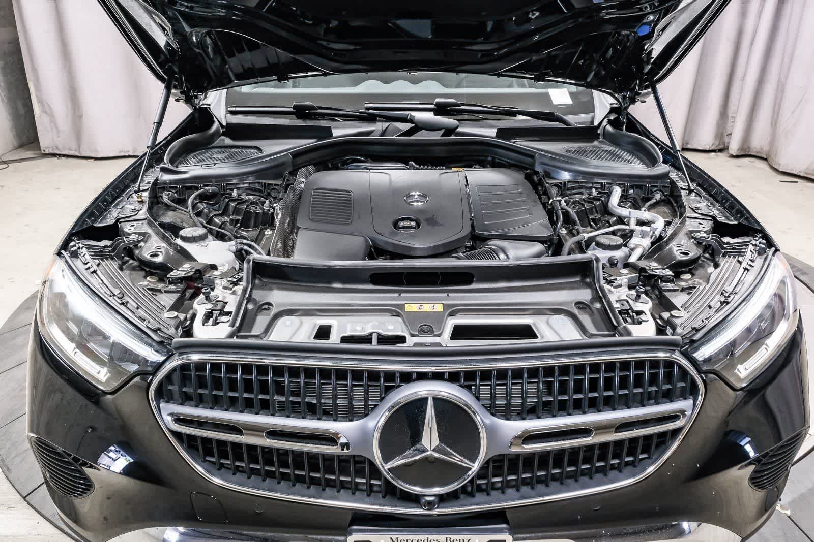 Thumbnail: 2026 Mercedes-Benz GLC - 22